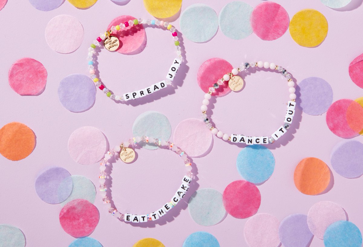 In NYC?! Join us TOMORROW 5/14 at <a href="/littlewordsproj/">Little Words Project</a> store in the West Village to celebrate our NEW collab bracelets 😍🥳 RSVP here: facebook.com/events/2751881…