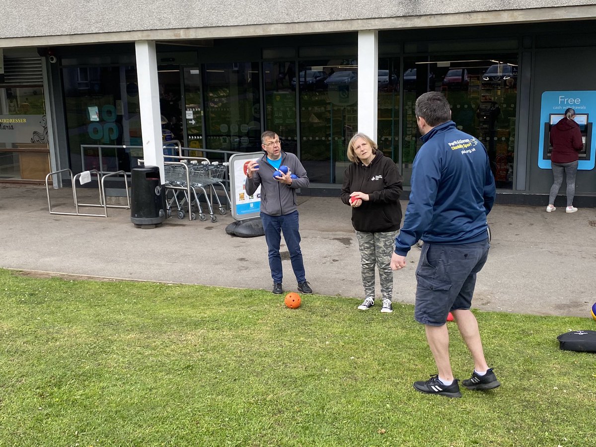 Brilliant day with 2 of our local causes @PerthPKDS and the Perth Wellbeing Woman with cameos from each the community hub for Tulloch and the ManShed. Brilliant to see what these amazing causes are up to and to try the sports! <a href="/coopsarahc/">@SarahC</a> <a href="/derek_coop/">Derek Henderson</a> <a href="/rscullion89/">Ryan</a> <a href="/mccarthy_1888/">Michael McCarthy</a>