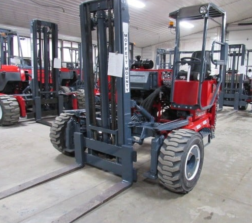 Did you know that JODA Freight had a large fleet of Moffetts... for enquiries, email our customer service team at customer.service@jodafreight.com

#moffett #haulage #fleet #yorkshire #getintouch