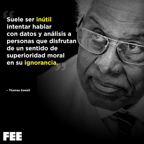 arisart's tweet photo. @pixeluno @voz_disidente @AlfredoJalife2 @lopezobrador_ https://t.co/OHWoIkUyDL