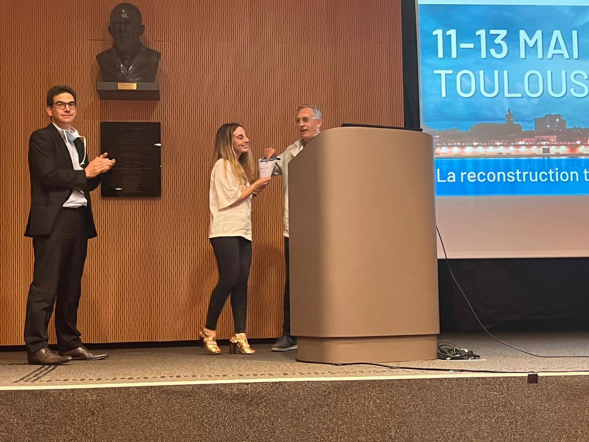 SFCOnco's tweet photo. Félicitations aux 2 gagnantes du prix #AJCO lors de la #SFCO2022 
Mathilde Deyle et Caroline Bouche 

Merci à tous pour vos magnifiques présentations ! 

#oncologie #gynecologie #orl #digestif https://t.co/9cSwNJdCS3