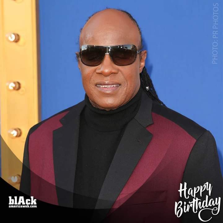 Happy birthday to Stevie Wonder .He was brought so many beautiful songs to us. 