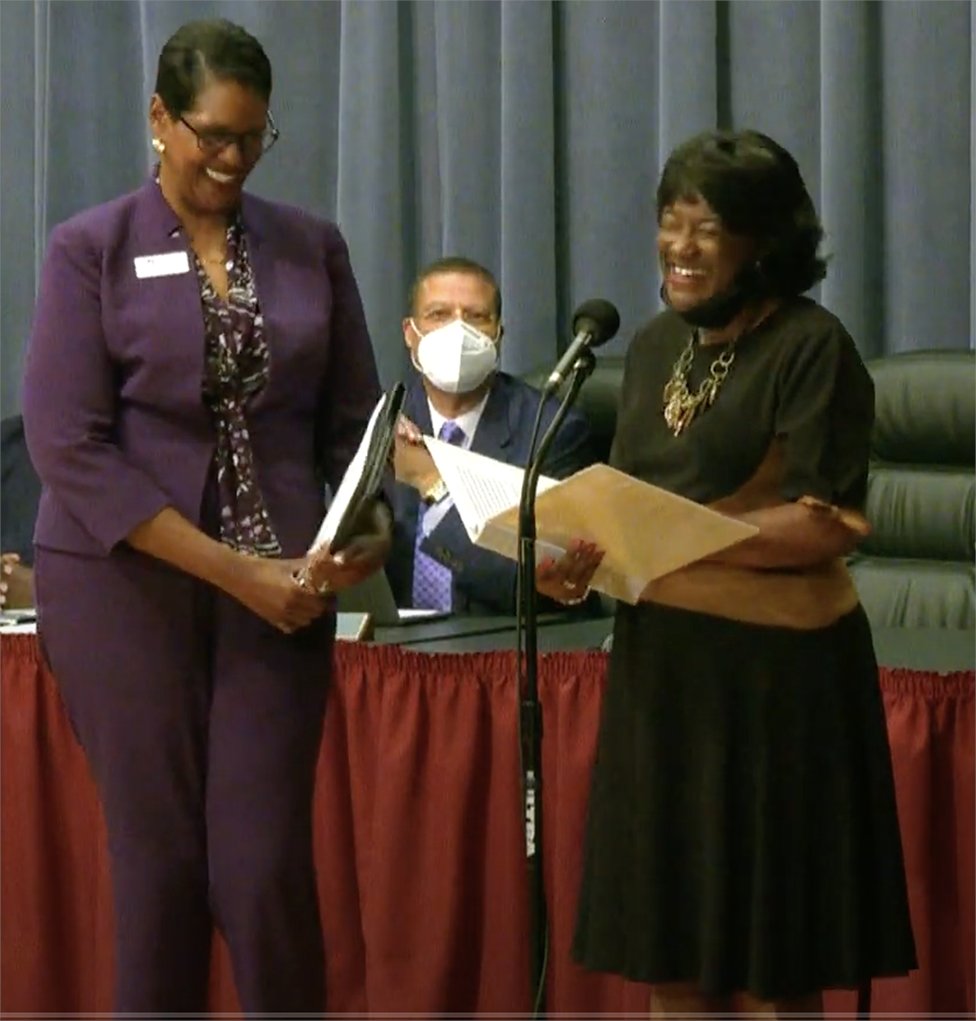 HamptonCSchools's tweet photo. Dr. Towuanna Porter Brannon of  @tnccva and Jason Mitchell of @cityofhampton Public Works Division  @VASchoolBoards Business Honor Roll honorees #WeAreHCS
https://t.co/harJHdH7Dx https://t.co/shPKsOzzqe