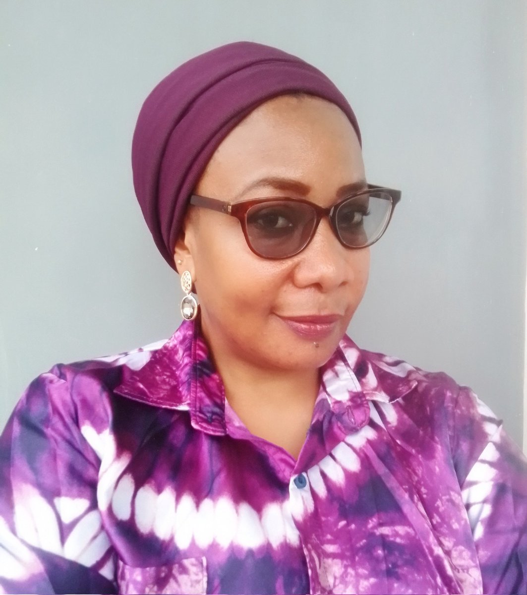 HalimaYusuf_N's tweet photo. Mwanangu...mama purple is your color
Me...hivo eeeeh
#PurpleLady https://t.co/EJiGUgyDVy