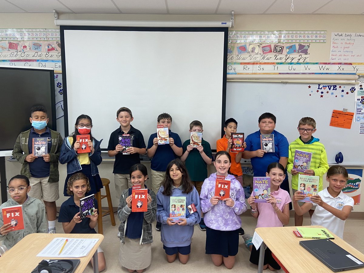 MarshPointeEl's tweet image. Thank Children's Services Council of Palm Beach County for providing a free book for all of our students! They are beyond excited to kick off their summer reading with your book! @cscpbc @pbcsd @MarshPointePTO @MPEPrincipal @LibraryCurrent @ToniLipscher