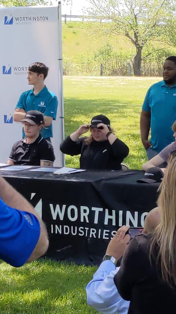 Congrats to <a href="/WorAcademy/">Worthington Academy</a> grad, Taylor, and all of our <a href="/wcsdistrict/">Worthington Schools</a> students who signed with <a href="/WorthingtonInds/">Worthington Inds</a> today! #ItsWorthIt