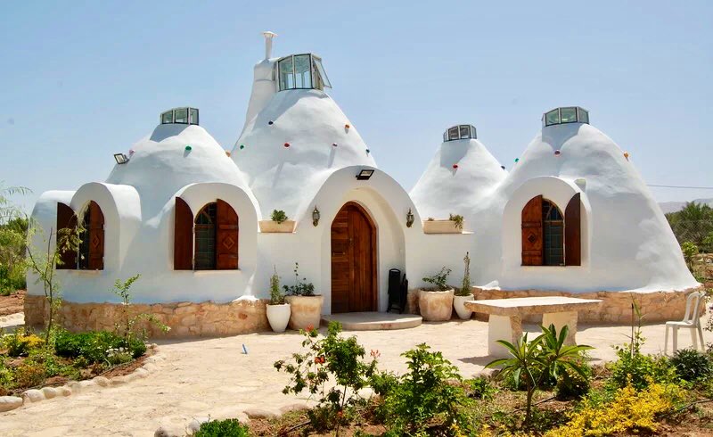 WorkingPublicHQ's tweet photo. moon house
jericho, palestine
(shamsard design studio, 2013) https://t.co/IvVnrQFfoW