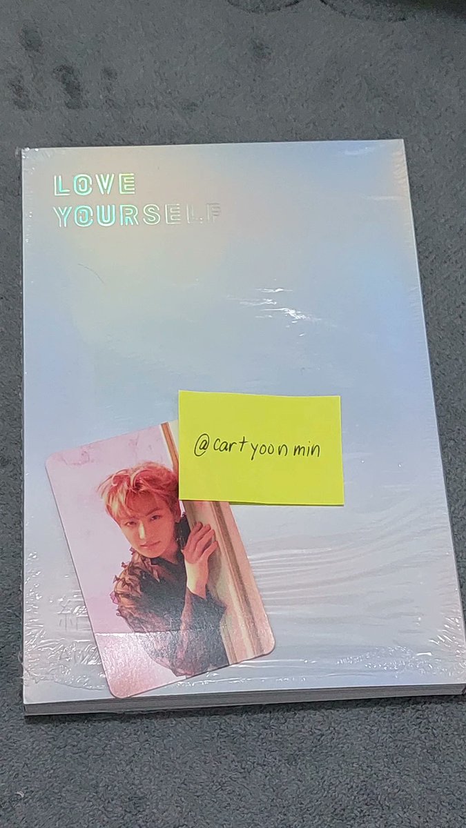 cartyoonmin's tweet photo. wts lfb love yourself ly answer S E album

- not sold as set
- 650 ea
- all old manu
- 9/10, cd marks
- complete inclus
- pc : answer S - jin , answer E - jk https://t.co/fuR9kQ7J8O