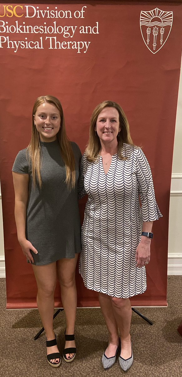 CoorLab_USC's tweet photo. Congratulations @ali_zeitelhack on your graduation from @USCSportsSci @USCBKNPT #proudmentor!  Thank you making us proud @CoorLab_USC!  Looking forward to all the fantastic things you do!! https://t.co/7vrfG5Qynr