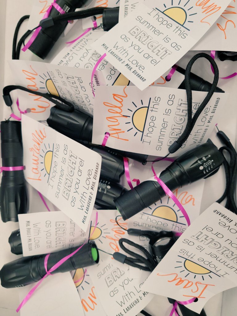 It's almost over...&amp; as I'm reflecting on this year of wild weather, paired with power outages- this EYO gift feels like a good fit.🔦💛 #lankfordsleaders #natcherfamily #funinfourth <a href="/NatcherElem/">Natcher Elementary</a> <a href="/NatcherFRC/">Natcher FRC</a> <a href="/LauraBHubbard/">Laura Hubbard</a>