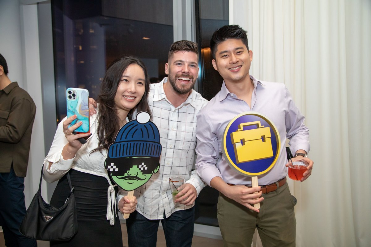 BitBulliesNFT's tweet photo. I spy $LUNCH money! #HODL and stay tuned for the next $LUNCH event. Drop by our discord and say hi to the best #NFTCommunity in #NYC. 

https://t.co/geNFrMzU1l

Vote for your favorite pic on the poll! 👇

#NFT #NFTProjects #NFTNYC #NFTNYC2022 #cryptocurrency #EthereumNFTs https://t.co/Z3SWj5bIAF