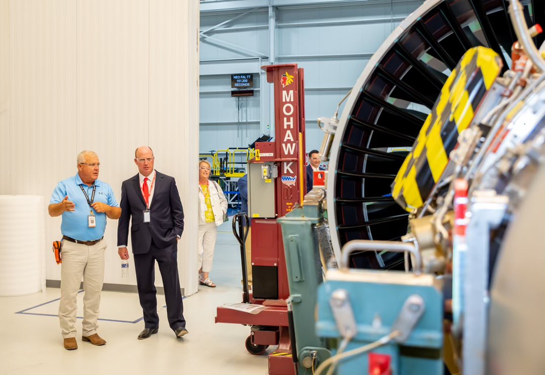 willainsworthAL's tweet photo. I toured the impressive facilities of Collins Aerospace, a manufacturer of engine parts for Boeing, Airbus, and others, while in Foley. Companies like this are providing the high-paying, long-lasting, 21st Century jobs that have made Alabama’s economy the envy of the nation. https://t.co/NXuU2dJBKw