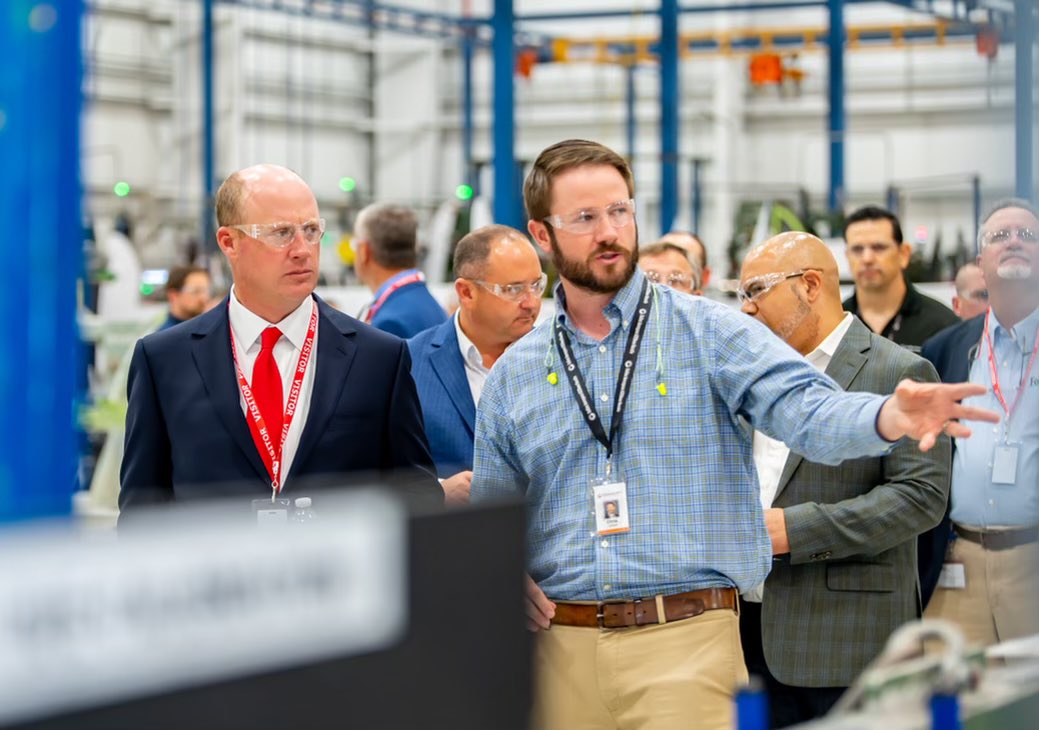 willainsworthAL's tweet photo. I toured the impressive facilities of Collins Aerospace, a manufacturer of engine parts for Boeing, Airbus, and others, while in Foley. Companies like this are providing the high-paying, long-lasting, 21st Century jobs that have made Alabama’s economy the envy of the nation. https://t.co/NXuU2dJBKw