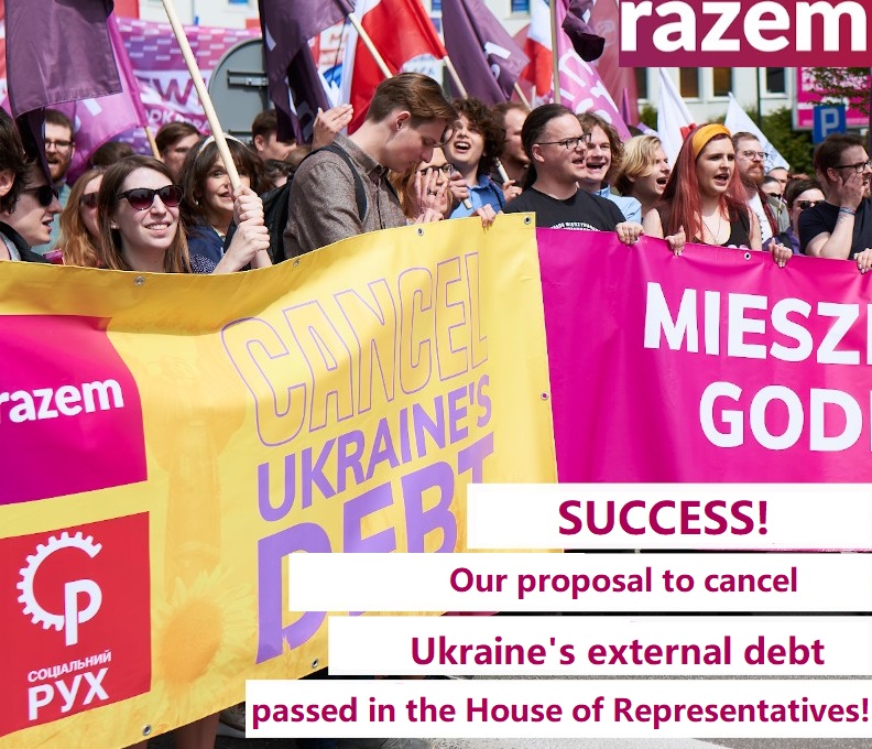 RazemBerlin's tweet photo. 1/5
We are closer to the cancellation of Ukraine’s foreign debt than ever! 
Today the House of Representatives passed a bill on debt relief for Ukraine in a flash. Congratulations @RepChuyGarcia @AOC  @BernieSanders @Biden @mattduss Fingers crossed for success in the senate!🧵 https://t.co/YsoQ9c0Y0G
