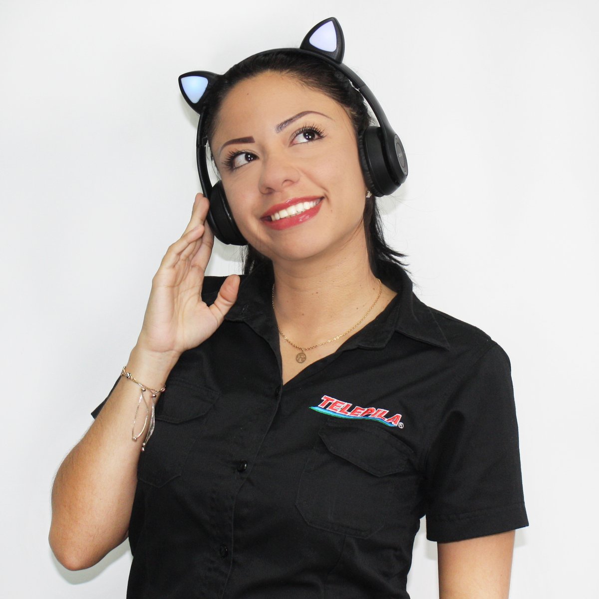 Telepila's tweet photo. AUDIFONOS DE GATITO │ #BARQUISIMETO │ TELEPILA │ VIERNES 13 https://t.co/ZmkxkR3xB2