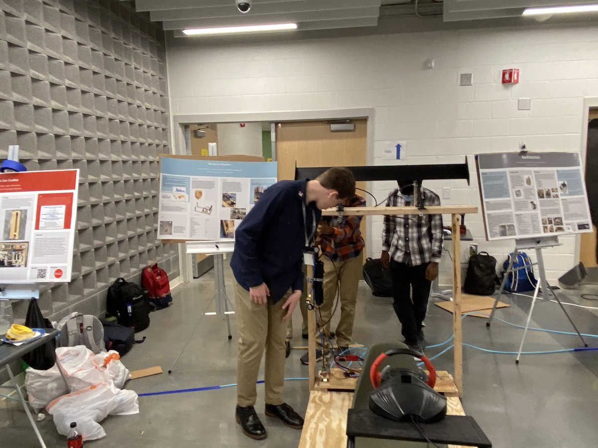 bevshiotelis's tweet photo. Today is the #IAshowcase look at the amazing projects on display! @IAFultonSchools @FultonZone7 https://t.co/nA8mqe0Mxg