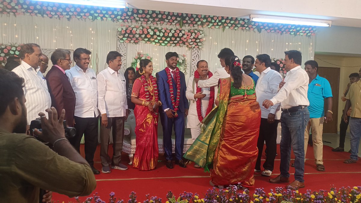 JAslamBasha's tweet photo. Attended Kanchipuram district Minority Chairman #Moses 's Family wedding today #Melaikuttaiyur #Vandalur 
With @IGNSTEPHEN @PrinceDevashINC  @VShakirAhamed3 today 
#HappyMarried

@ShayarImran @KRajuINC https://t.co/sNA115paOK