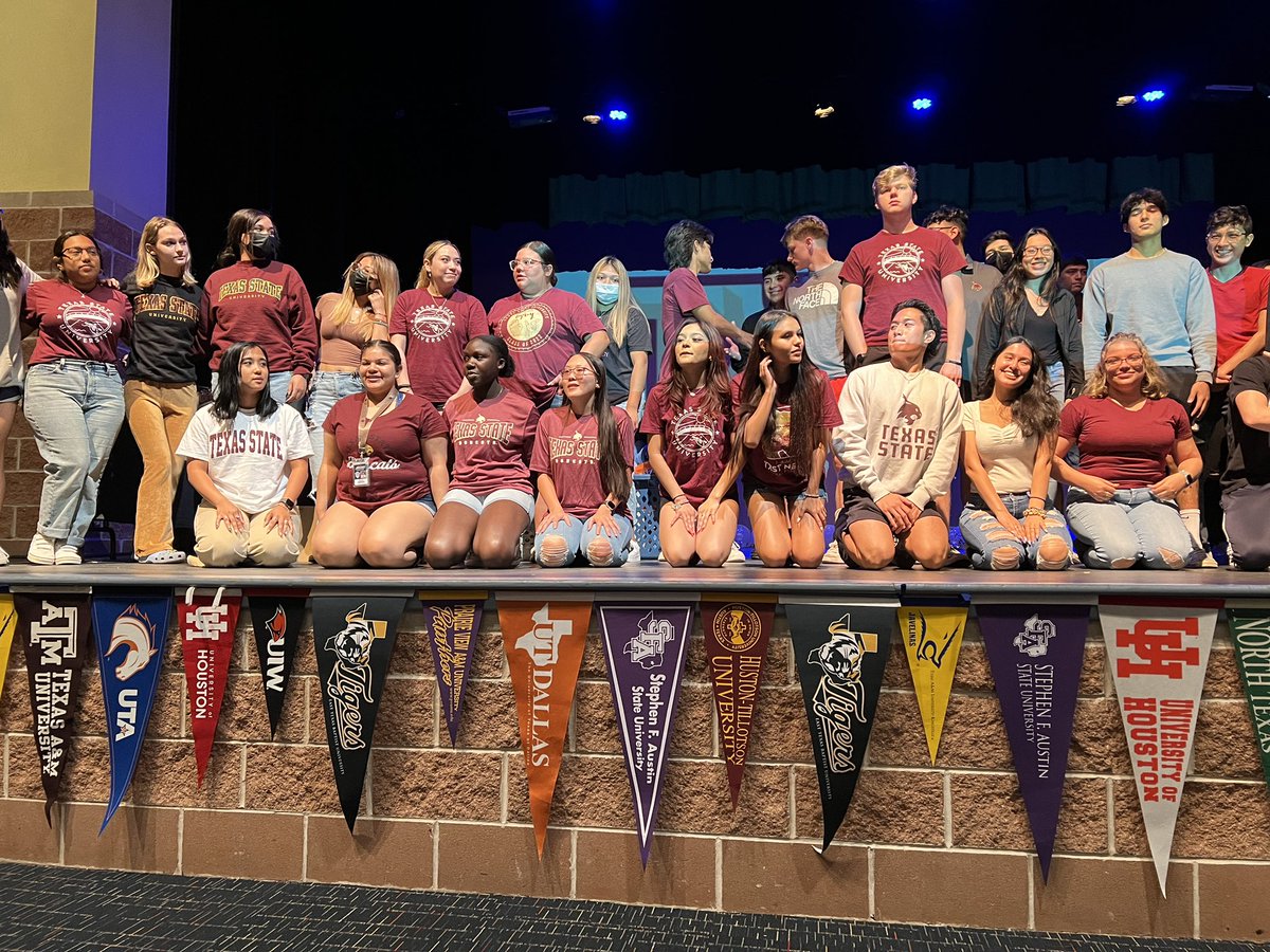 Akins STEM Academy tweet media