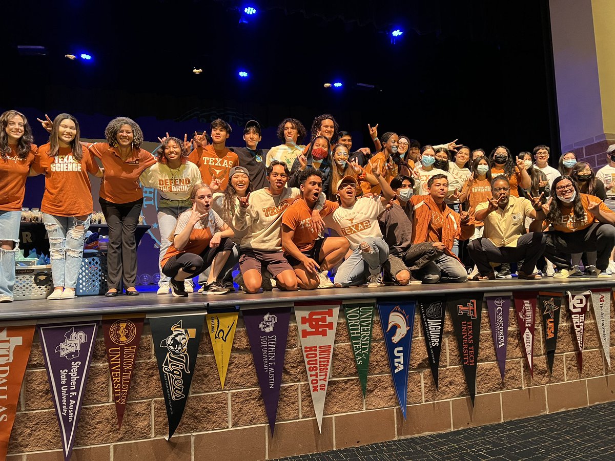 Akins STEM Academy tweet media