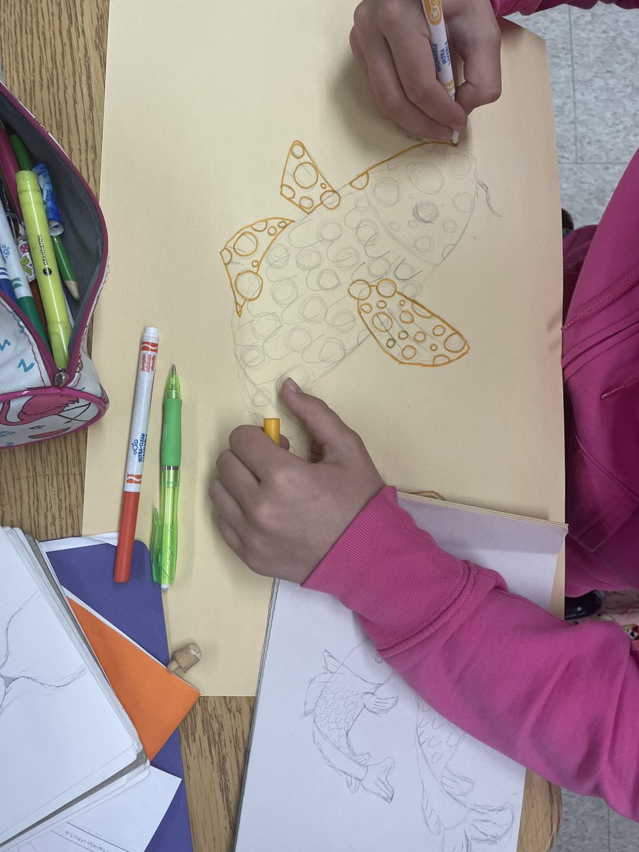 Fours2021's tweet photo. Recognizing Asian Heritage Month by doing Koi Fish in art. @GAngelsMilton https://t.co/D7twVzncJJ