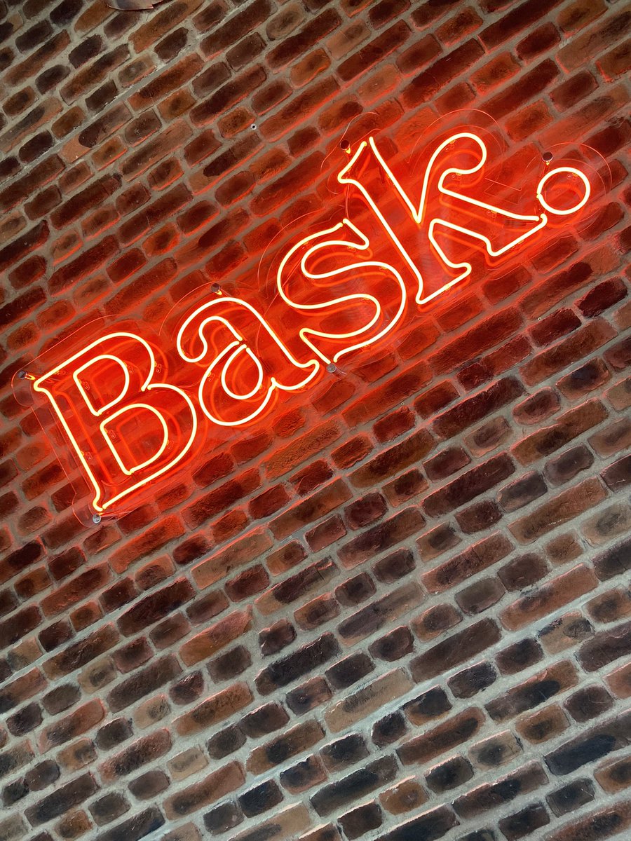 Think it’s about time we announced June’s Acoustica lineups, don’t you? Check back at 7pm!

Like our new neon? Proudly in place 😍