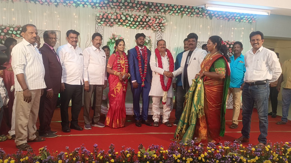 JAslamBasha's tweet photo. Attended Kanchipuram district Minority Chairman #Moses 's Family wedding today #Melaikuttaiyur #Vandalur 
With @IGNSTEPHEN @PrinceDevashINC  @VShakirAhamed3 today 
#HappyMarried

@ShayarImran @KRajuINC https://t.co/sNA115paOK