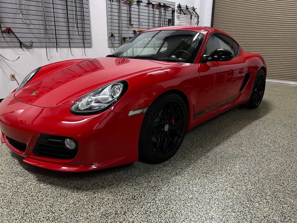 DentTechInc's tweet image. Another happy client! 😁 We removed the #dings on this stunning 2006 #Porsche #Cayman and restored it to looking absolutely perfect. Have a #dent or ding on your vehicle? Give us a ring to #fix that ding!