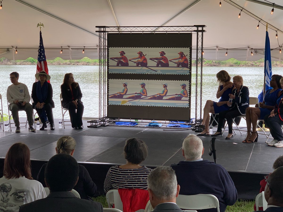 DadVailR's tweet photo. Ceremony - First day issue of womenโs rowing stamp stamp at Philadelphia womenโs rowing club right now! Dad Vail was the first Regatta registering woman to compete!
#JeffersonDadVails #DadVails #Regatta #Rowing #Philly https://t.co/Z8qN4z5hH1