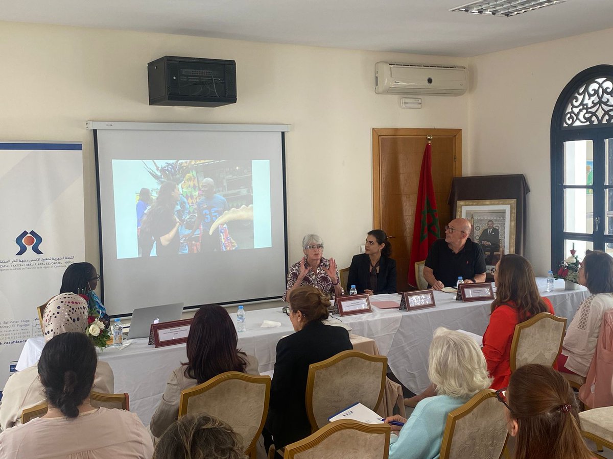 Avec des expériences du #Senegal, #Italie et #EtatsUnis, mais aussi de #Casablanca, #Rabat, #Ouarzazat et #Fes, <a href="/Casamemoire/">Casamemoire</a> et <a href="/CNDHMaroc/">Human Rights Morocco</a> ont discuté aujourd'hui à Casa : préservation du patrimoine culturel &amp; droits humains.
#Colloque
#JournéeDuPatrimoine
#SideEvent