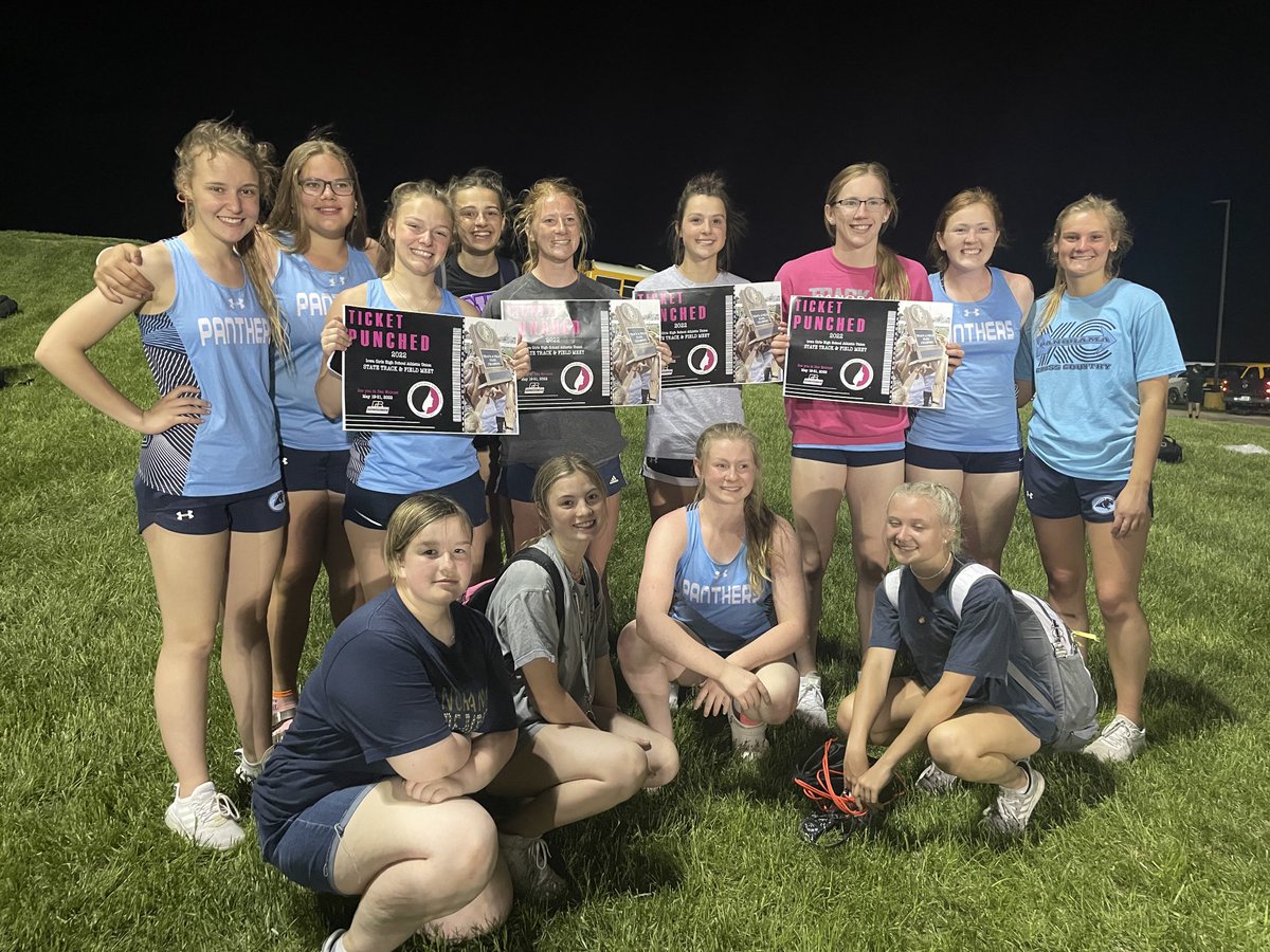 cctfcoachthomp's tweet photo. Congrats!  Auto qualifiers are;
100 - Jaidyn Sellers
200 - Jaidyn Sellers
Sprint Medley - Zoey Hambleton, Grace Webner, Payton Beckman and Jaidyn Sellers
Distance Medley - Zoey Hambleton, Grace Webner, Payton Beckman and Jaidyn Sellers
Alternates:  Faith Recker and Cayden Iredale https://t.co/E6Tb6QggfT
