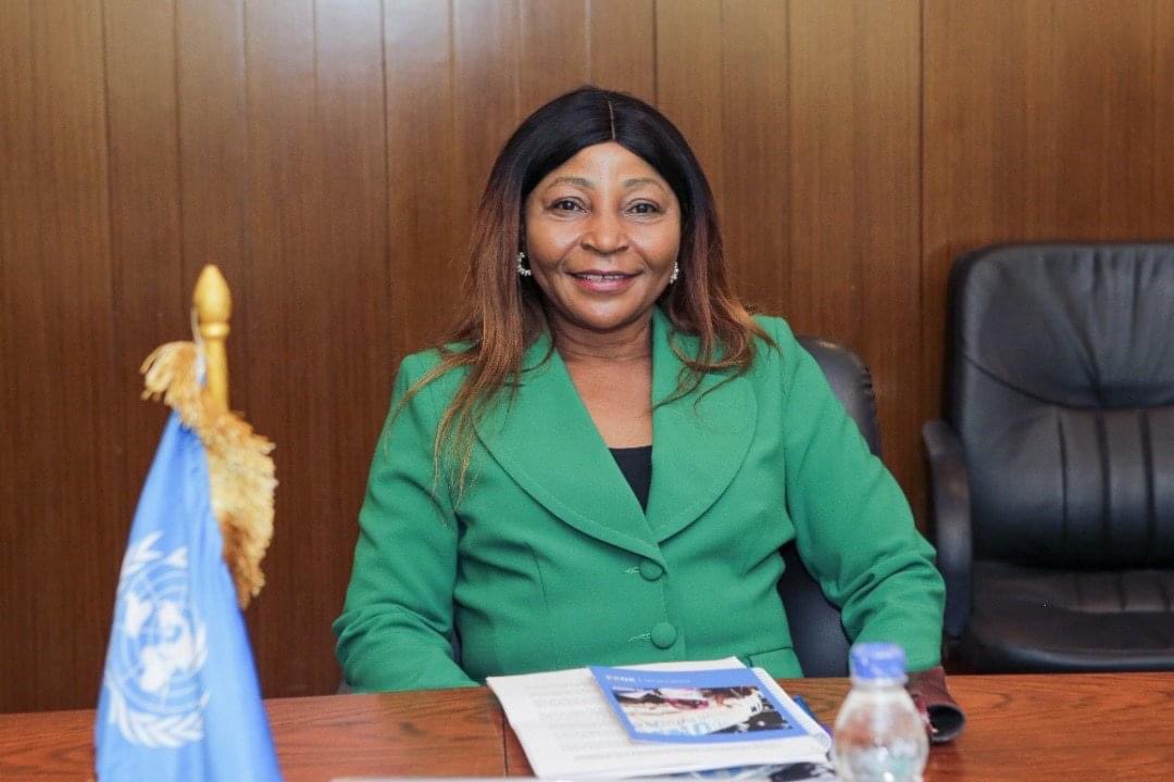 Kandia Kamissoko Camara (@kandiacamara_of) on Twitter photo J’ai reçu en audience, le jeudi 12 mai 2022,
Madame Angèle DJOHOSOU, Représentante-Résidente du Haut-Commissariat aux Réfugiés des Nations Unies <a href="/UNHCRCIV/">UNHCR Côte d'Ivoire</a> sa délégation.
facebook.com/10004419695108… J’ai reçu en audience, le jeudi 12 mai 2022,
Madame Angèle DJOHOSOU, Représentante-Résidente du Haut-Commissariat aux Réfugiés des Nations Unies <a href="/UNHCRCIV/">UNHCR Côte d'Ivoire</a> sa délégation.
facebook.com/10004419695108…
