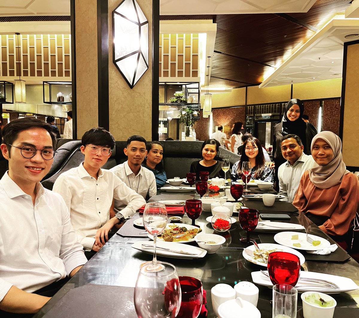 BaskaranLaw's tweet photo. Great to be back at the Majestic, our old haunt, for our Hari Raya dinner. Have a great long weekend everyone! #hariraya https://t.co/9R8miu7764
