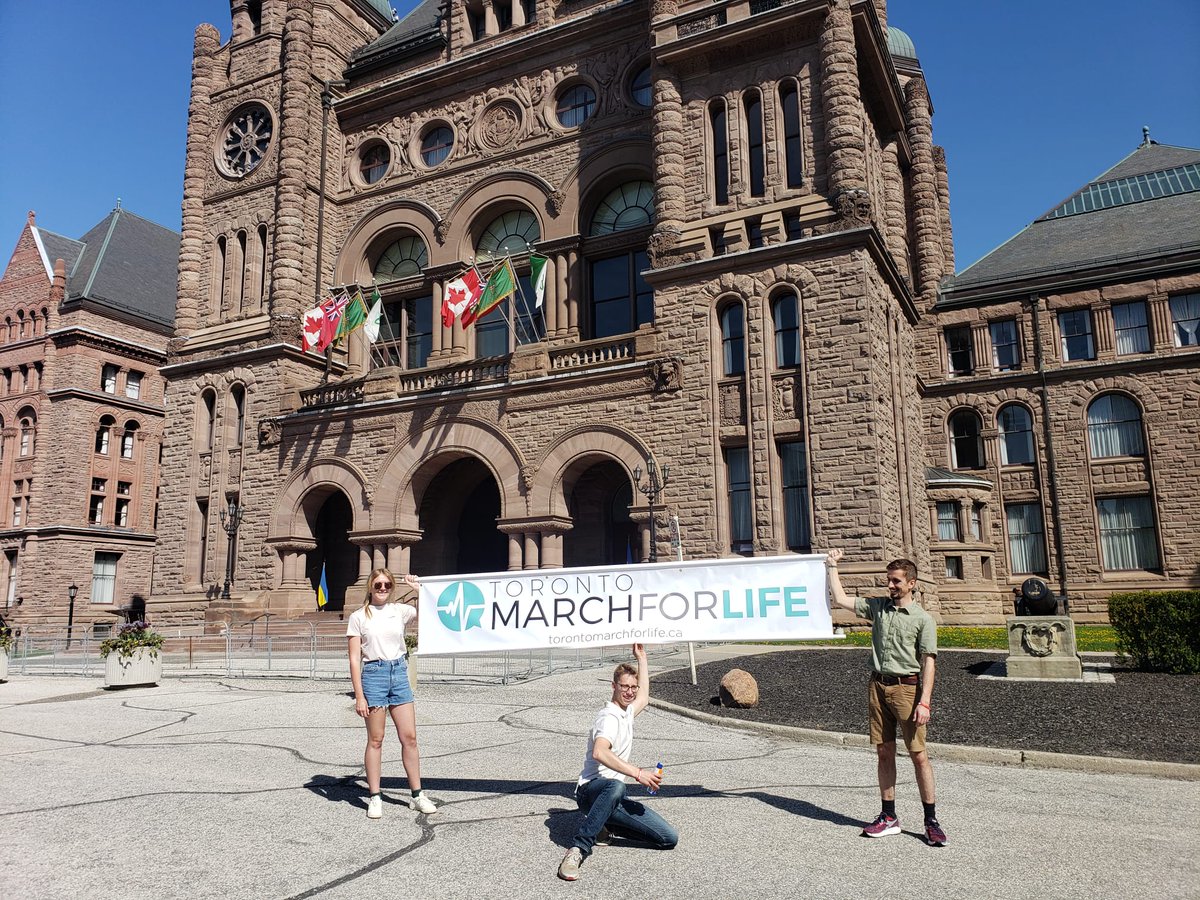 TorontoMarchForLife tweet media