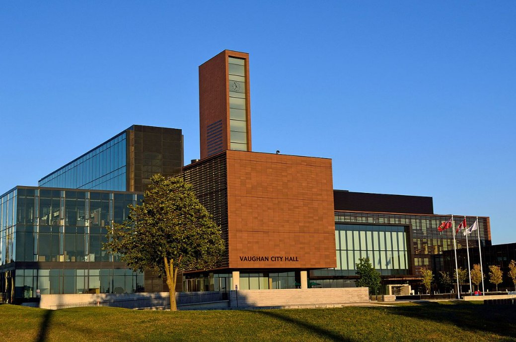 AtmosphericFund's tweet photo. City of #Vaughan's proposed design standards for new buildings is great for birds, but not so for the climate. Bird-friendly glazing on all buildings, but no mandatory #energyefficiency? City council should not let this fly. Vote is next week, take action: https://t.co/CrxeALmIuT https://t.co/NIhVu4awRz
