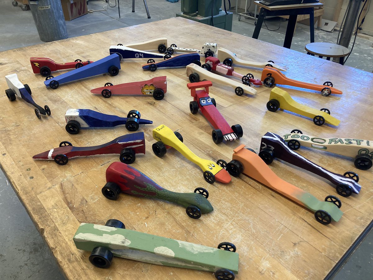 Design and Fab. Co2 race cars all set for race day!