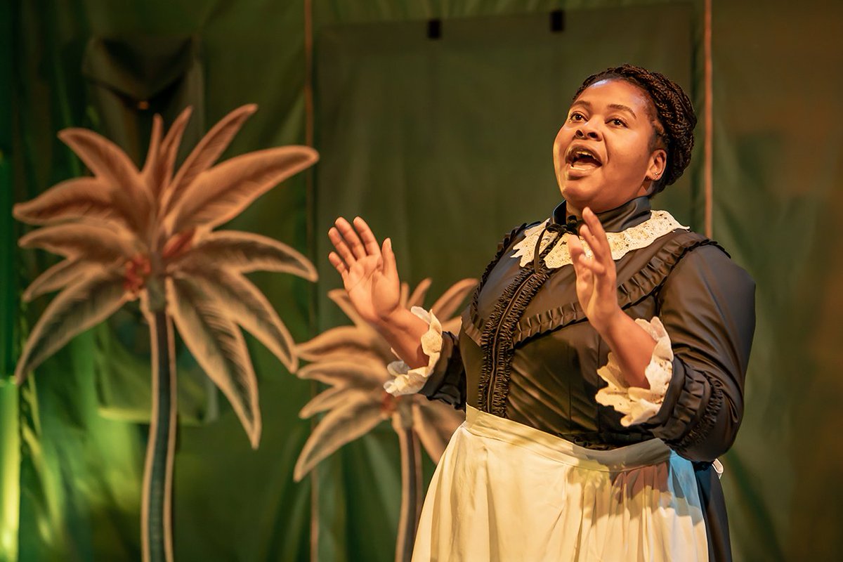 DonmarWarehouse's tweet photo. Join us at the Donmar this weekend for
💙 MARYS SEACOLE by Jackie Sibblies Drury
📸 WE. BLACK WOMEN. a free photography &amp; film exhibition 

And from home:
🎈 CONSTELLATIONS Nick Payne's Olivier Award winner

https://t.co/QLmtpnFVzh https://t.co/J9IWmBw3ap
