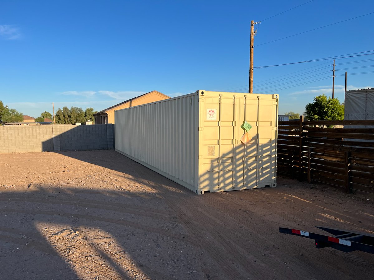 AllStar_Storage's tweet image. 1, 2, 3.  Three 40&apos; deliveries to Queen Creek this week.  ❤️
#allstarstorage 
#shippingcontainer 
#modifiedcontainer 
#storage 
#betterthanashed