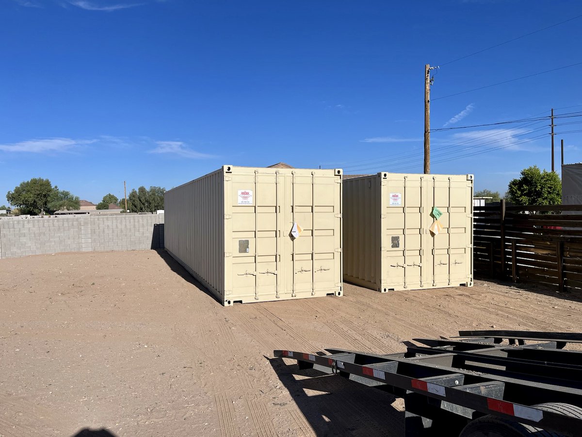 AllStar_Storage's tweet image. 1, 2, 3.  Three 40&apos; deliveries to Queen Creek this week.  ❤️
#allstarstorage 
#shippingcontainer 
#modifiedcontainer 
#storage 
#betterthanashed