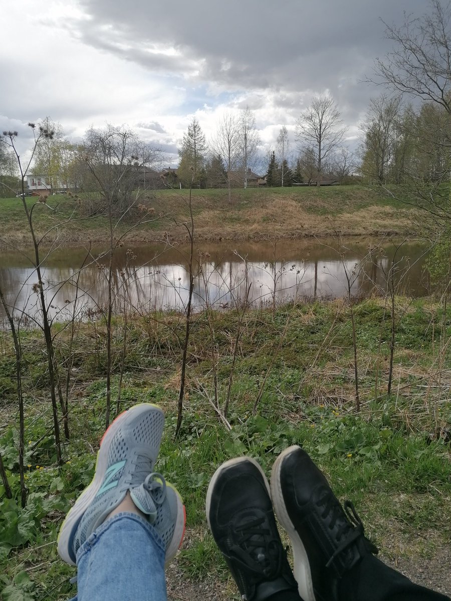 AilaHalonen's tweet photo. Reippaillen tulos- ja kehityskeskustelussa. Innolla kohti uudistuksia omaa osaamista vahvistaen. #vantaa #asiakasohjaus https://t.co/dd0a2OuPW2