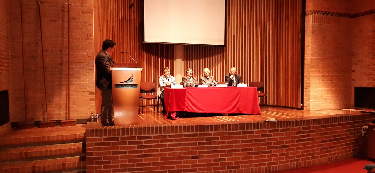 IMECDISENO's tweet photo. #AEstaHora en XVI #EncuentroMecanica de @Escuela hablando sobre #Energia en ZNI. @comisioncreg @IPSEnergiaZNI @IMECDISENO @enfasisectorial @IMEC_Energia @IngenieriaSCI @amylkaracosta @javalenciamarin Transición energética de manera responsable. https://t.co/SsUZwmNGZB