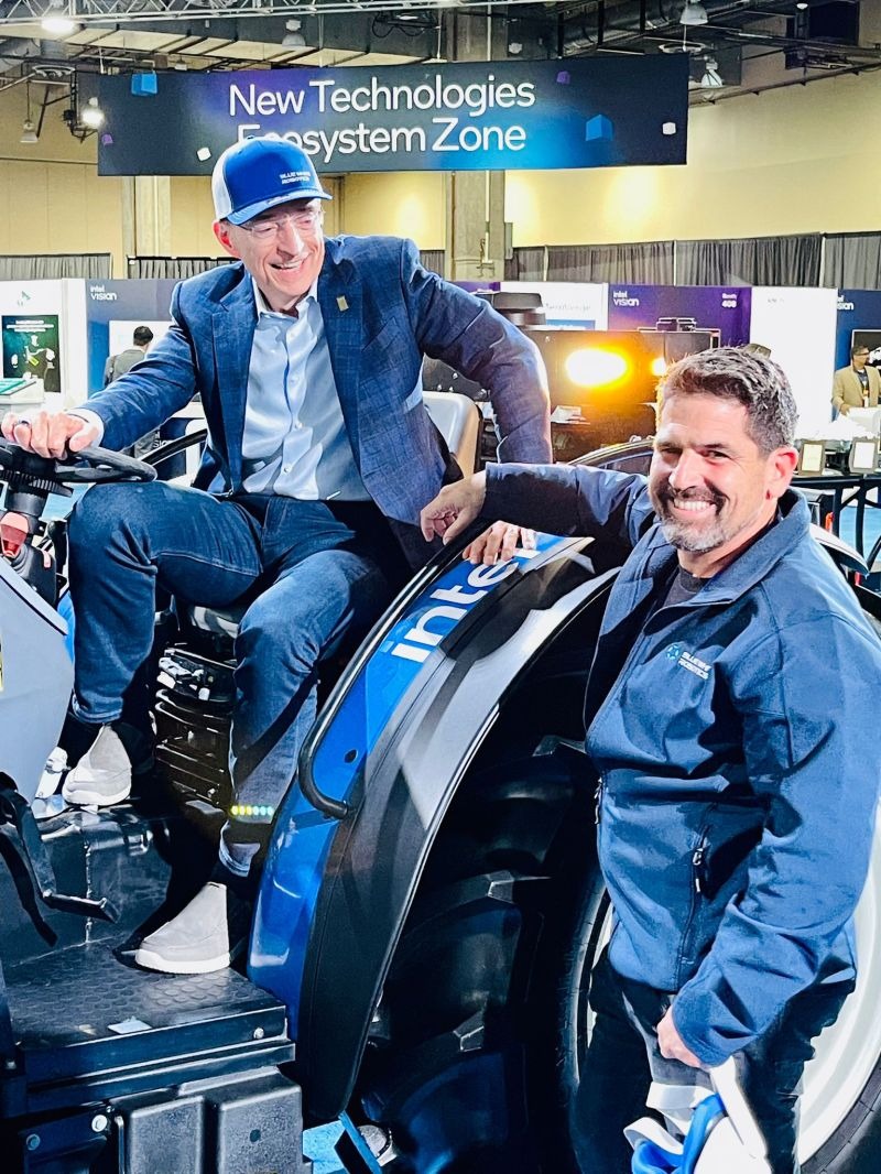 intel_la's tweet image. Nuevo silicio, Intel® Core™ HX de 12ª Gen, software y servicios para impulsar la transformación digital son algunas de las novedades que nos deja Intel Vision. ¡Trabajando juntos para crear tecnología que cambia al mundo! ❤💻🌎 #IntelON Conoce más: intel.ly/38iSXzP