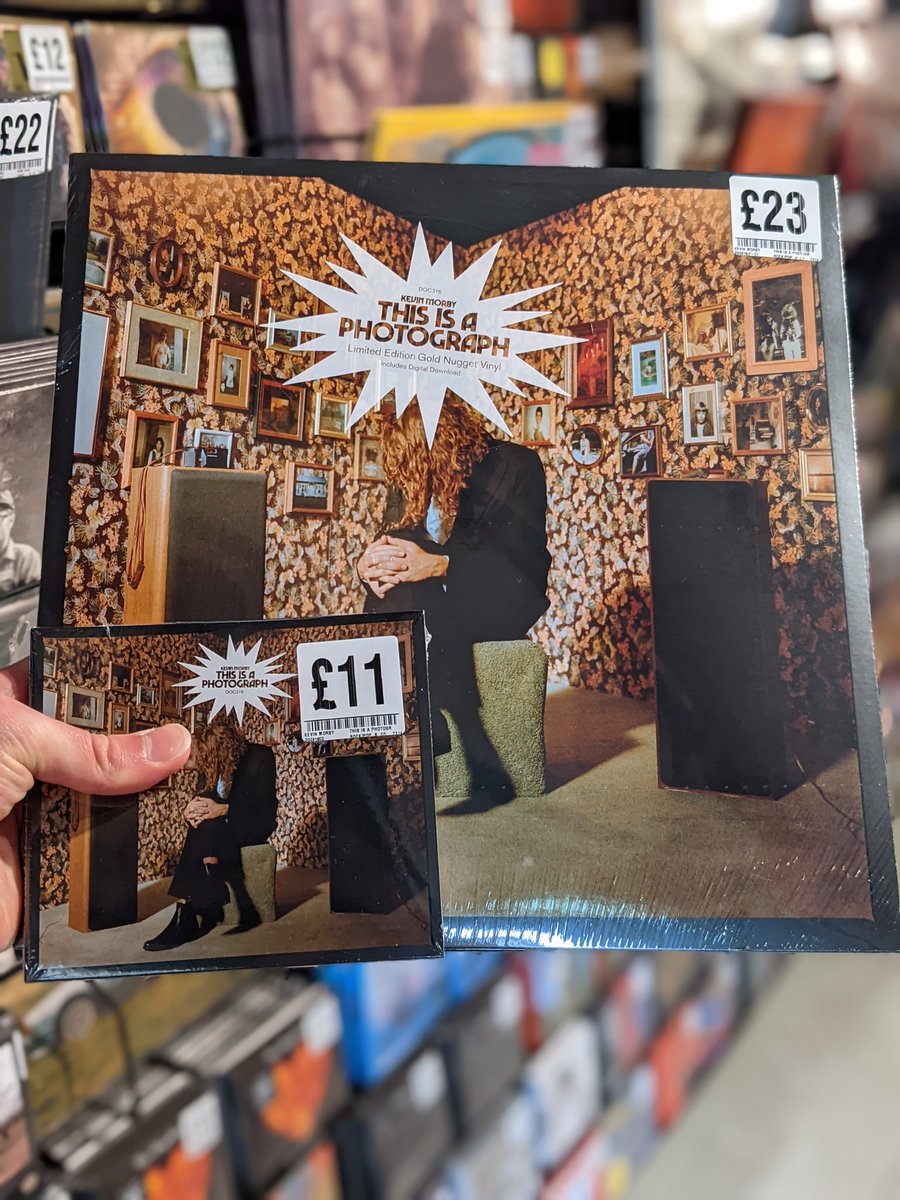 FoppGlasgowU's tweet photo. The essential key albums from #NewMusicFriday!
⚪@theblackkeys - #DropoutBoogie
⚪@florencemachine - #DanceFever
⚪@kevinmorby - #ThisIsAPhotograph
⚪@gentle_sinners - #TheseActionsCannotBeUndone
(the debut project from @AidanJohnMoffat and James of @thetwilightsad!)
+ more! https://t.co/82uKUeXHDi