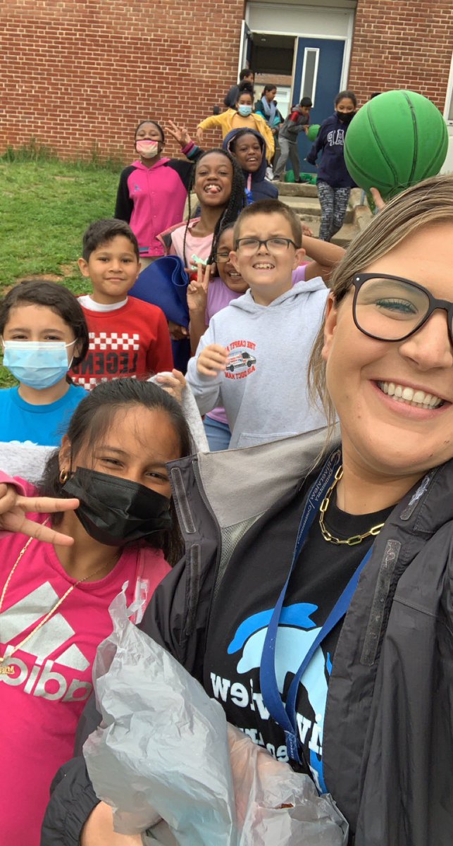 Courtney Stevenson tweet media