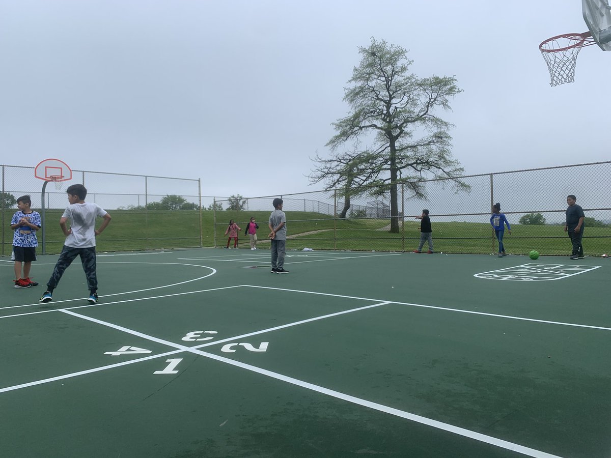 Courtney Stevenson tweet media