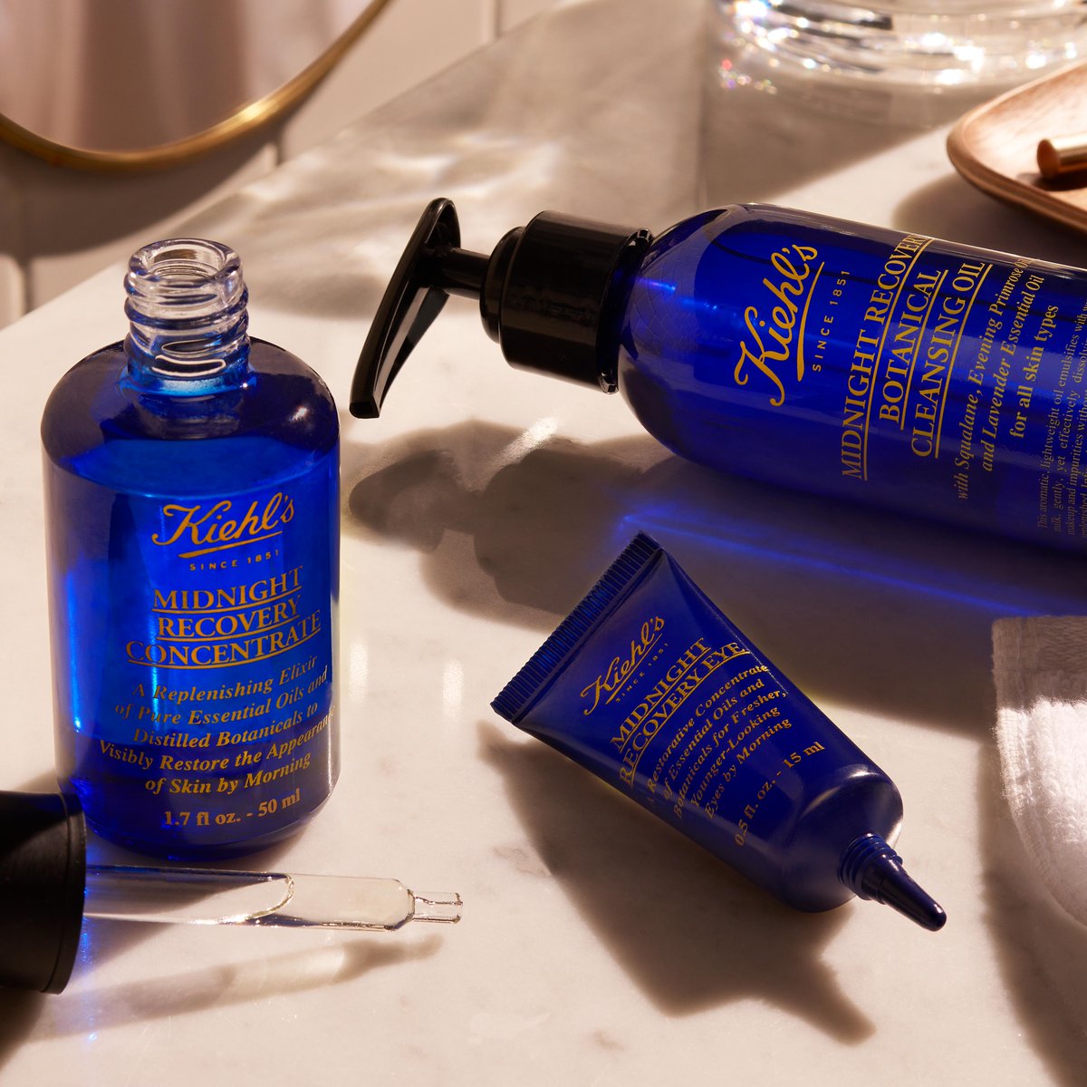 Kiehls's tweet photo. Wake up to youthful looking skin with the help of this trio🌙✨
What Kiehl's products are a part of your night-time #SkinRoutine?
#Kiehls #MidnightRecovery https://t.co/z30f05uzu2