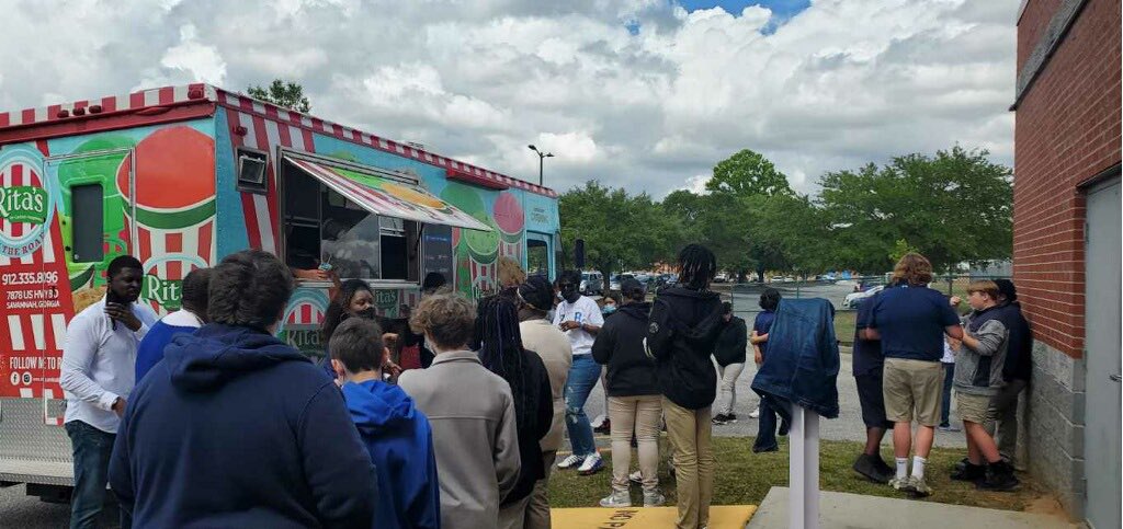 Allison Crouch tweet media