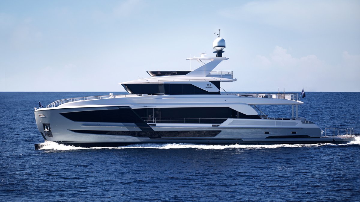 HorizonYachtUSA's tweet photo. The #FD102 Askari began as an #FD92, but was extended to accommodate the owners' request for plentiful exterior areas, which do not disappoint on this tri-deck yacht. #DefineYourHorizon

➡️ https://t.co/HJIMnZILvp https://t.co/T3vBi0oCZT