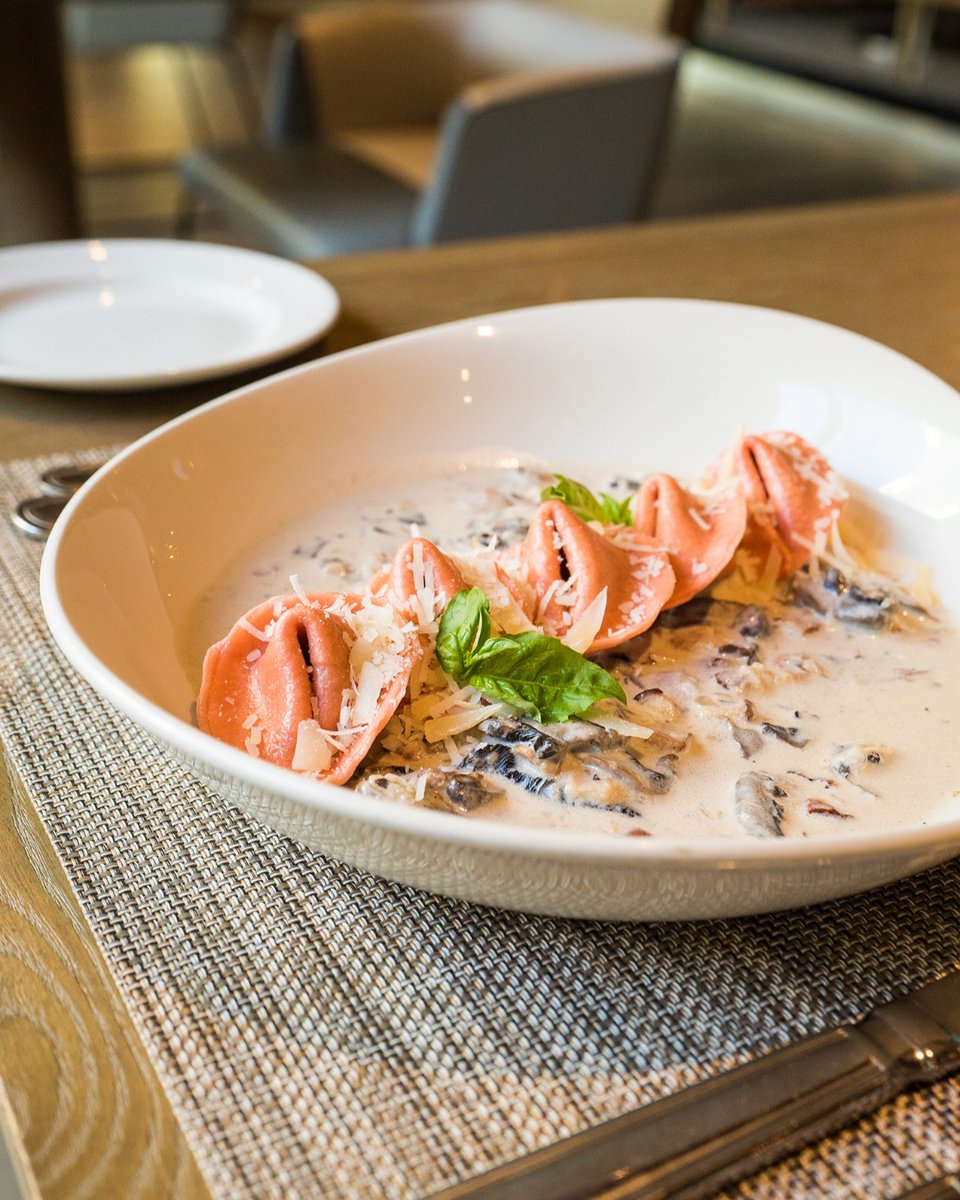 Whether a foodie or comfort-food lover or someone more health conscious, an exceptional choice of culinary options awaits you. #EmbraceYourNature #ParadisusByMeliá