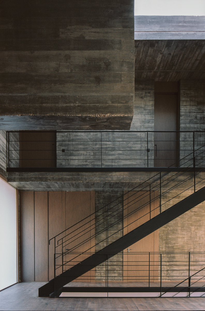 CarlesFaus's tweet photo. Rubio House. Project finished. House located in Algemesí (Valencia)

Rubio House. Proyecto terminado. Vivienda unifamiliar aislada ubicada en Algemesí.

https://t.co/zubWlEq3CF

#carlesfausarquitectura #architecture #arquitectura #architecturedesign #diseño #project #design https://t.co/wdEUGwXZa8