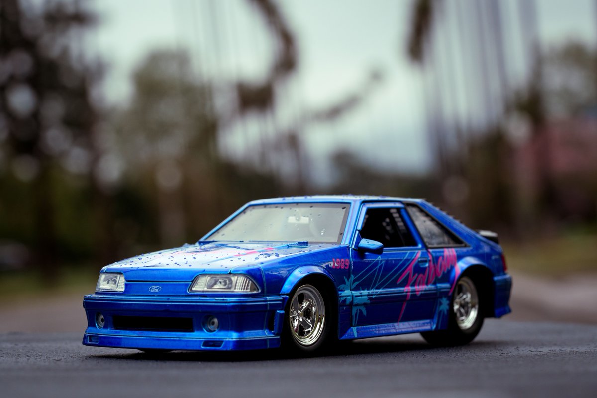 JadaClub's tweet photo. Feeling Foxy? The 1989 Mustang GT is a fox-bodied retro racer. This stylish 1:24 scale icon shifts gears to the glorious 80s. 

Shop now: https://t.co/mkEjM02m7k 

#Jadatoys #Jadanextlevel #Ilovethe80s #Ponycars #Fordmustang #Foxbody https://t.co/pQIDoIJqfZ